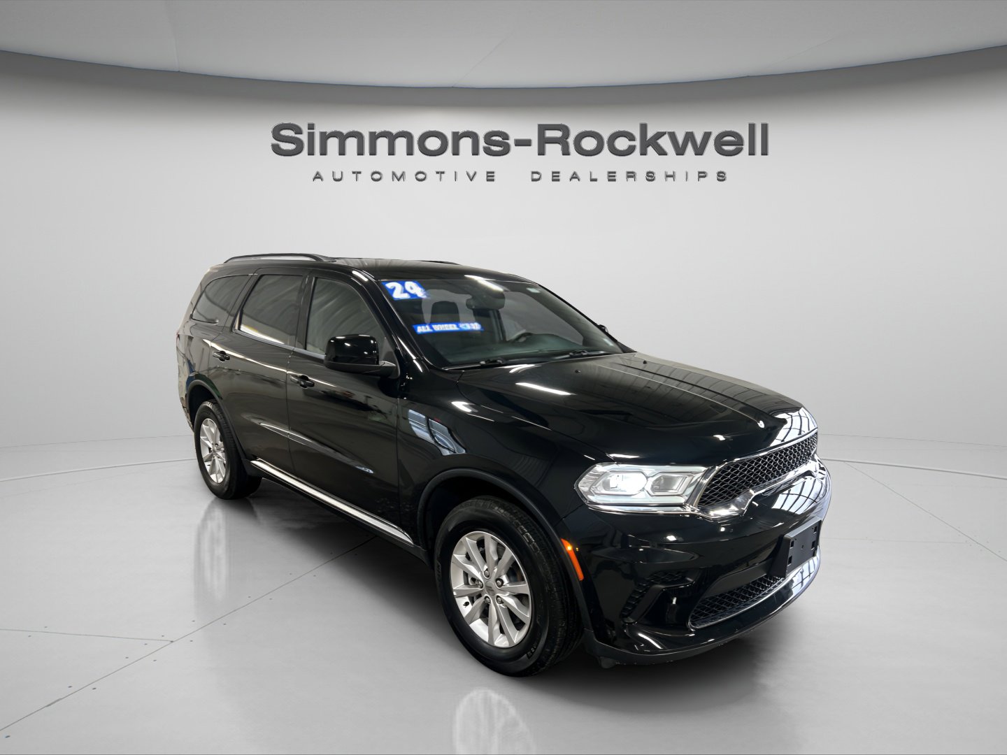 Used 2024 Dodge Durango SXT image 3