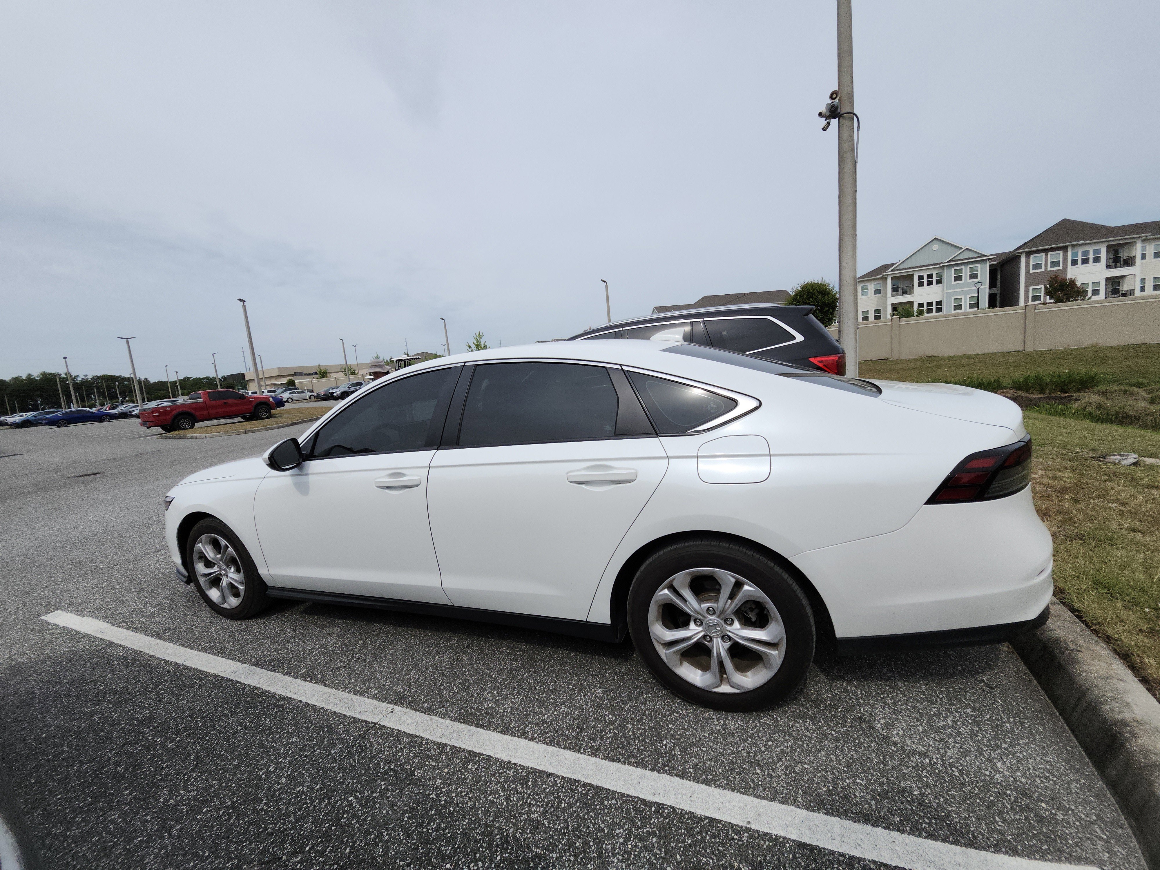 Used 2025 Honda Accord LX image 21