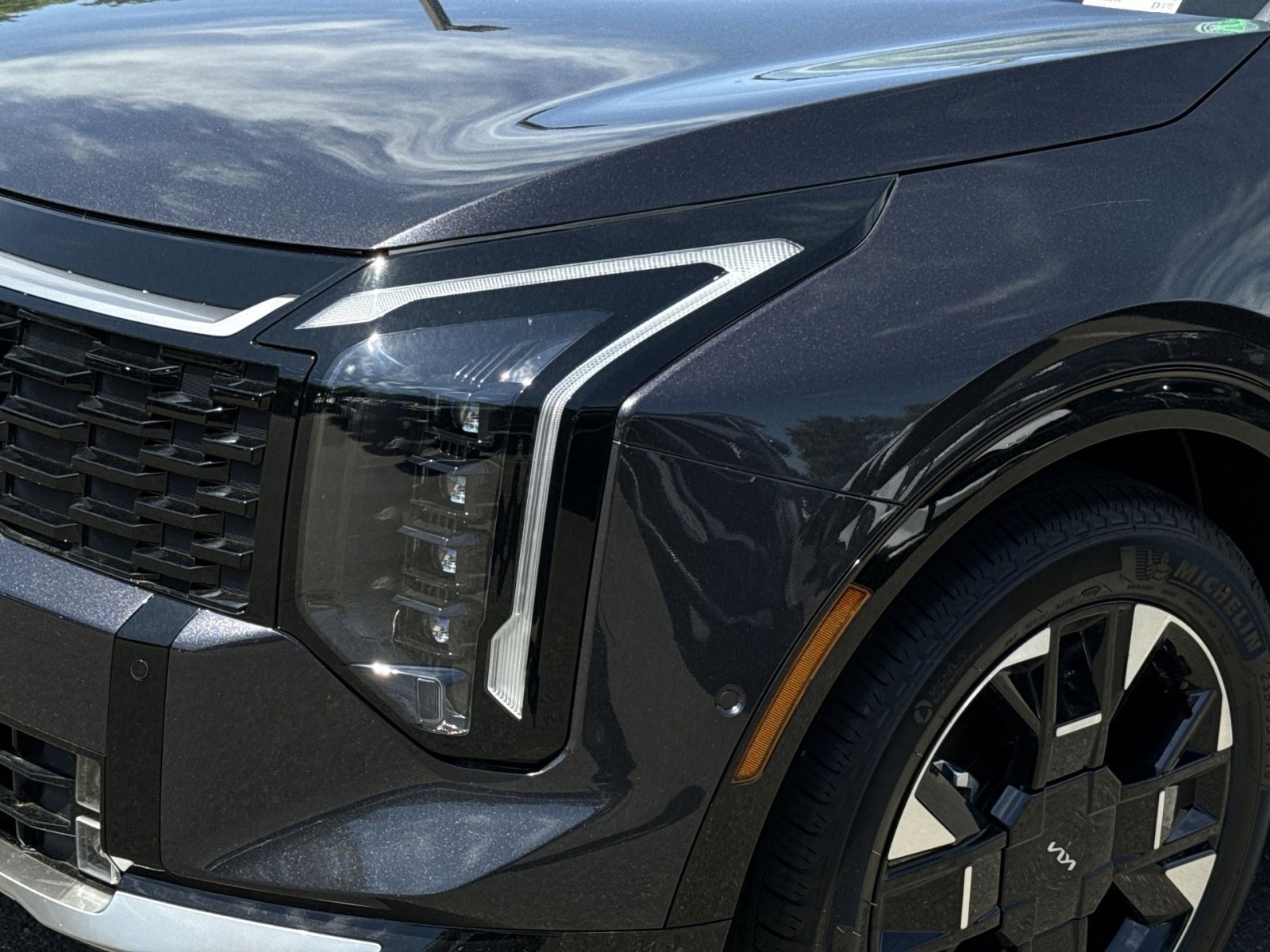 New 2026 Kia Sportage SX FWD image 13