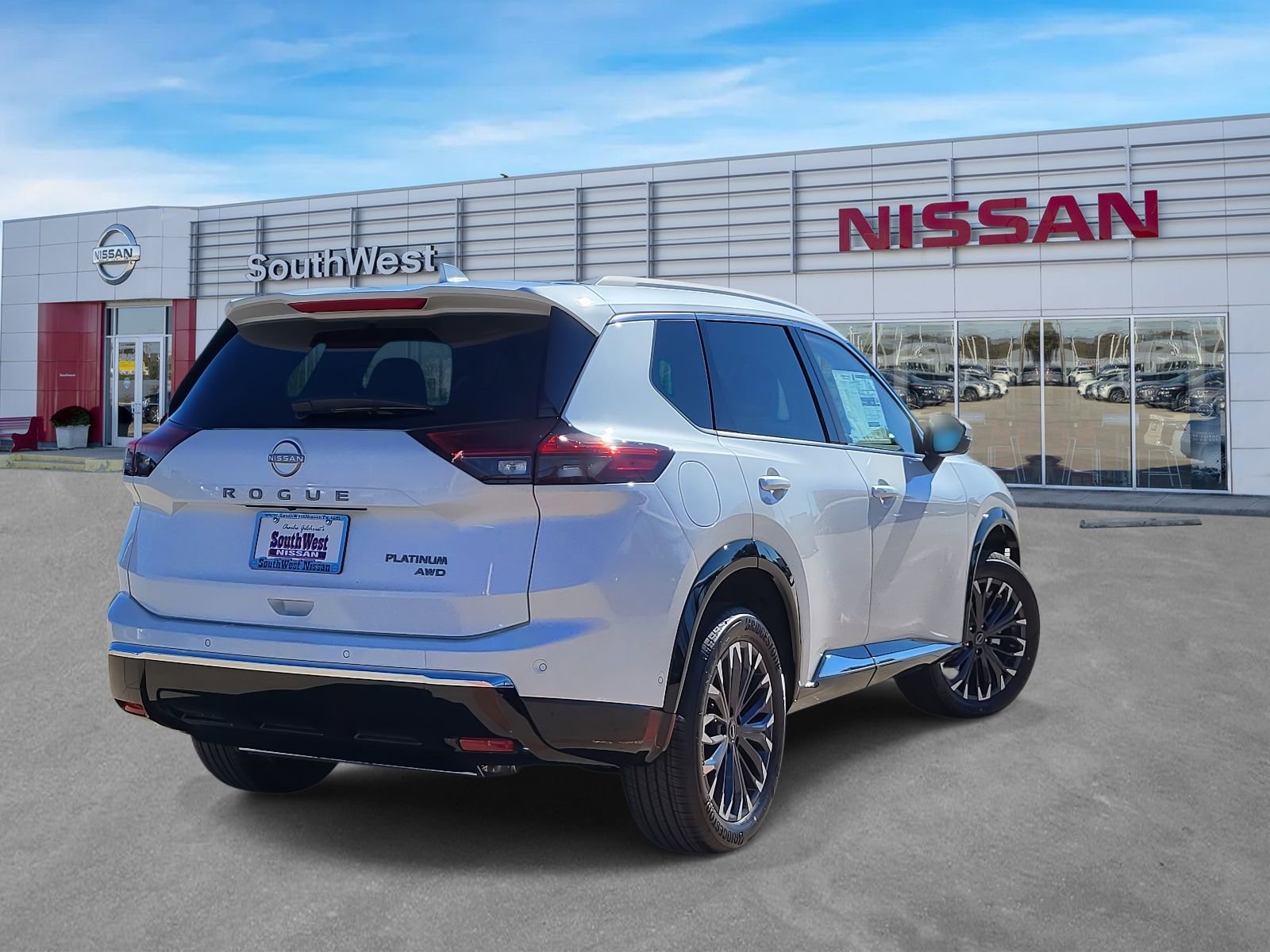 New 2026 Nissan Rogue Platinum image 6