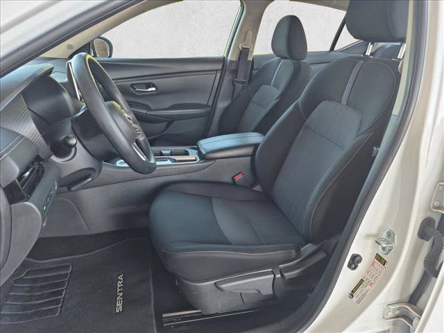 Used 2025 Nissan Sentra SV FWD image 15