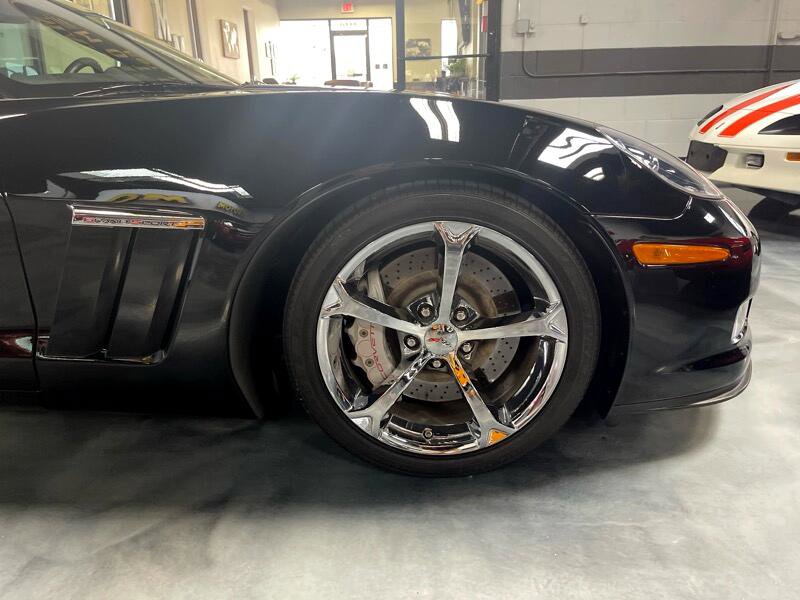 Used 2011 Chevrolet Corvette Grand Sport w/ Preferred Equipment Group image 19