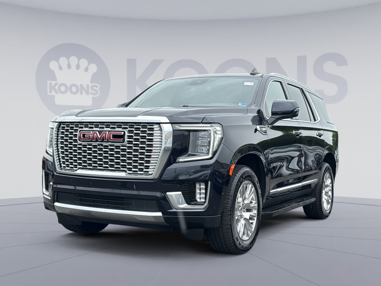 Used 2023 GMC Yukon Denali AWD/4WD image 1