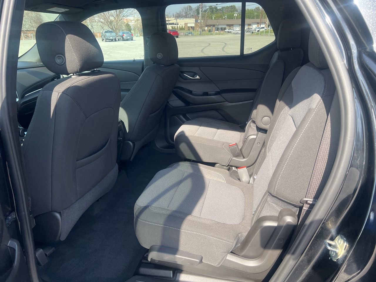 Used 2023 Chevrolet Traverse LT w/ LPO, Floor Liner Package image 18