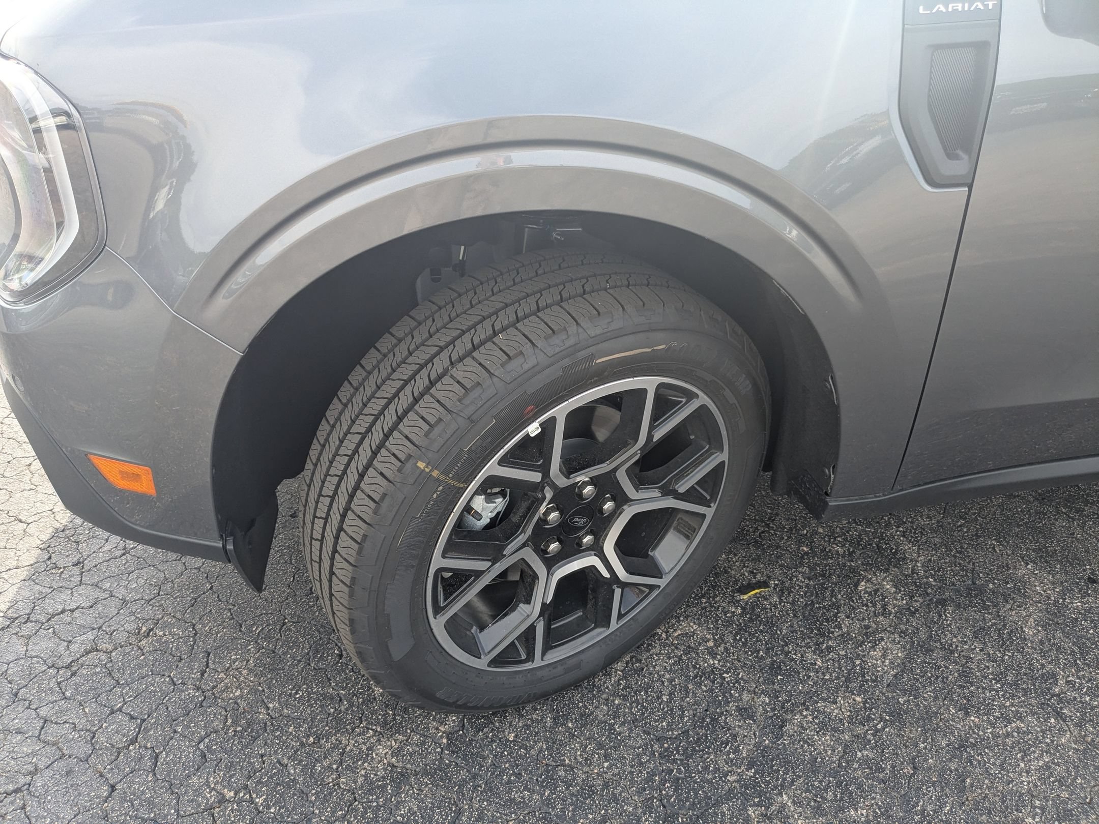 New 2026 Ford Maverick Lariat AWD/4WD image 6