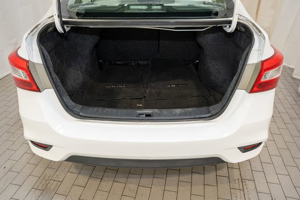 Used 2017 Nissan Sentra S image 5
