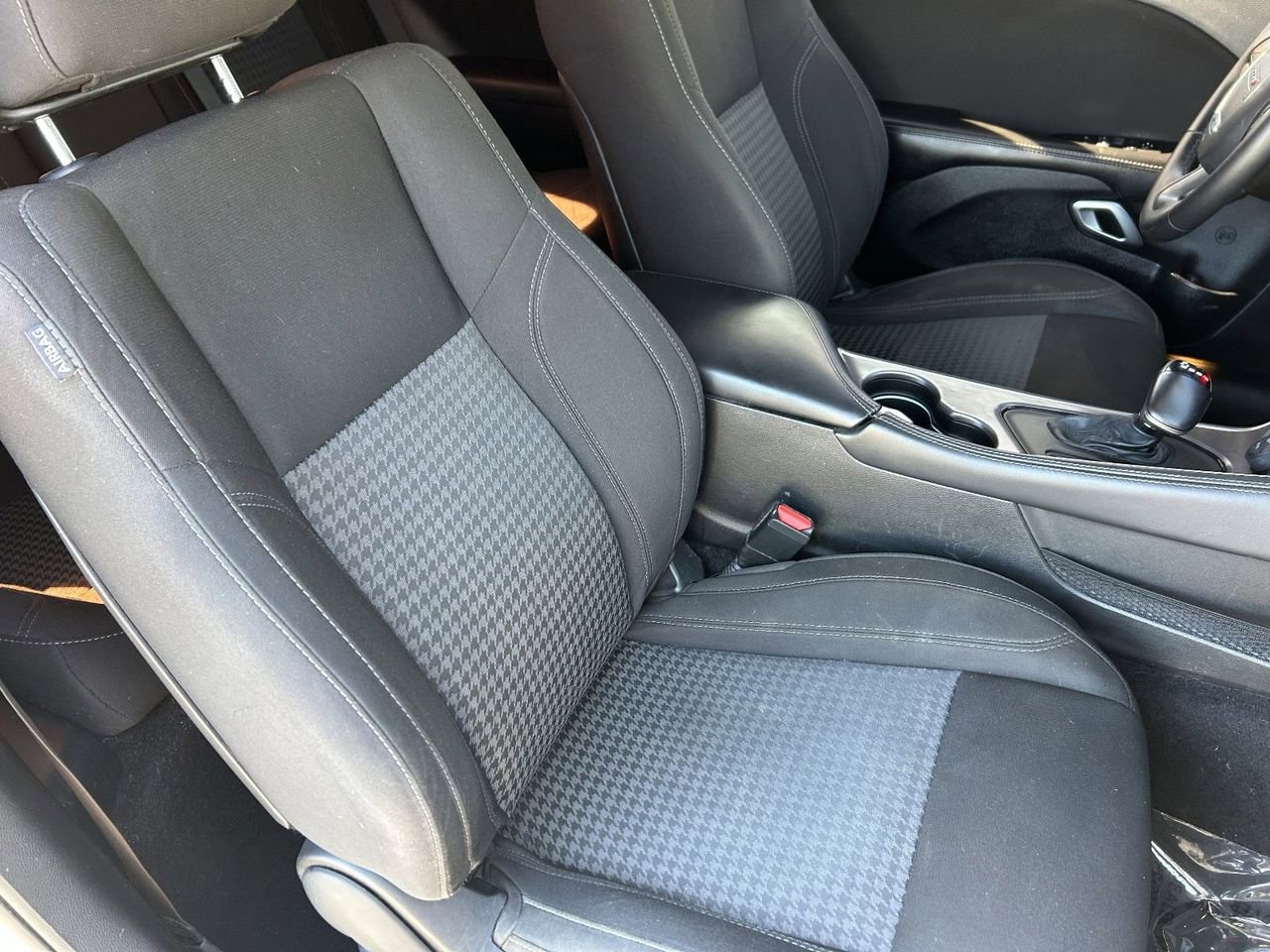 Used 2019 Dodge Challenger SXT image 11