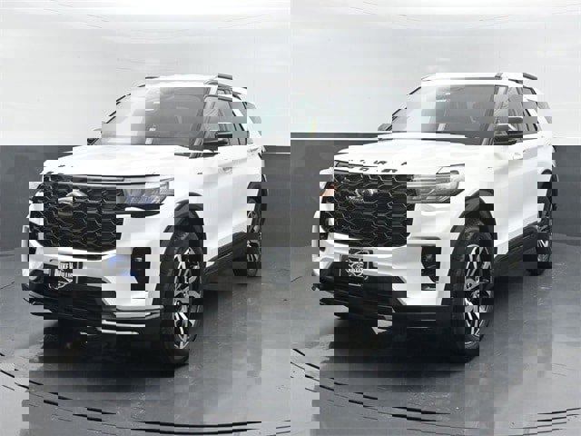 New 2025 Ford Explorer ST-Line image 4
