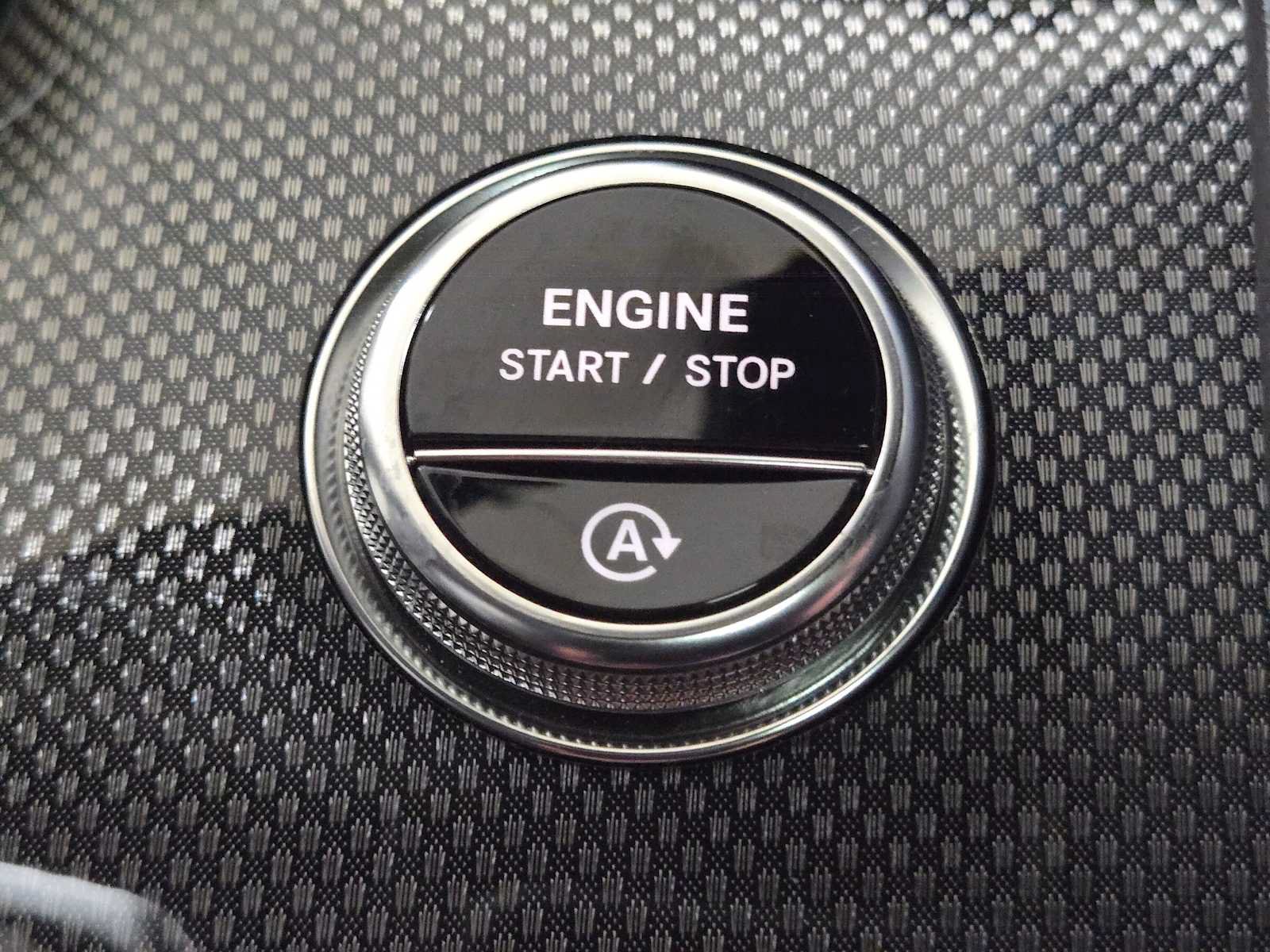 Used 2026 Mercedes-Benz C 43 AMG 4MATIC Sedan image 33