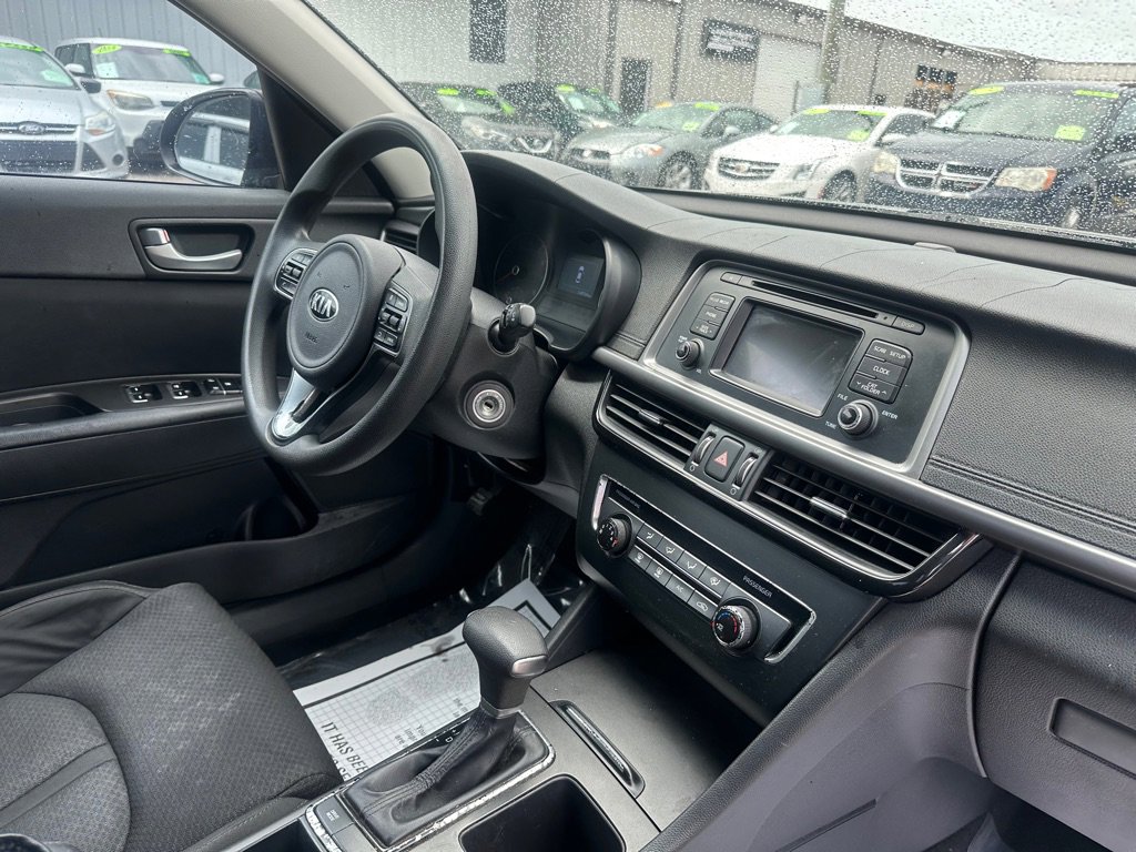 Used 2016 Kia Optima LX w/ Option Group 014 image 8