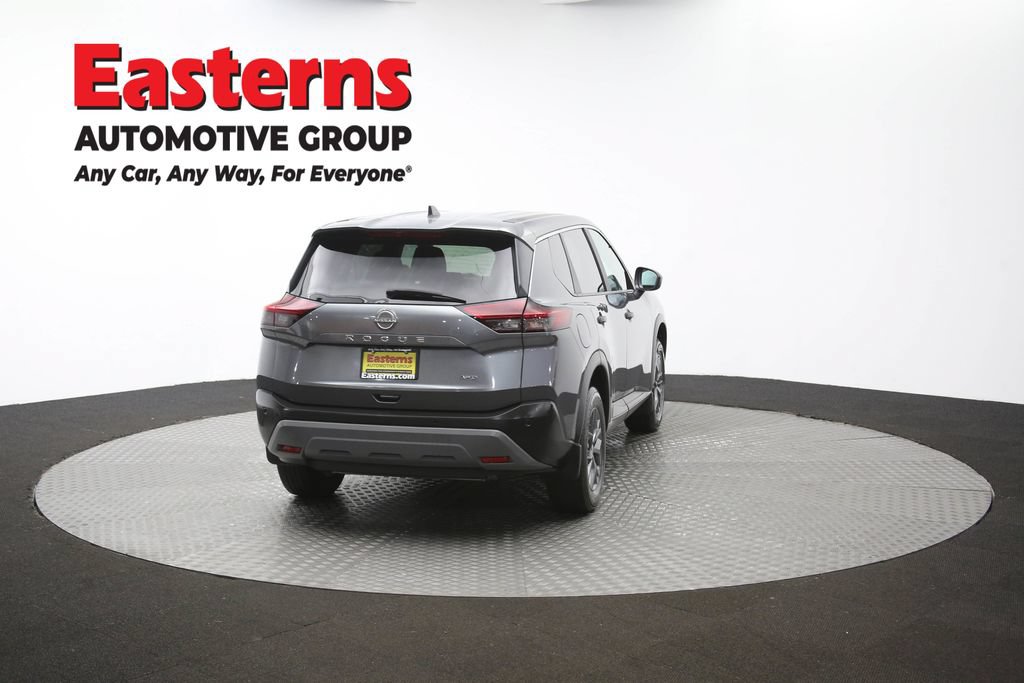 Used 2023 Nissan Rogue S AWD/4WD image 39