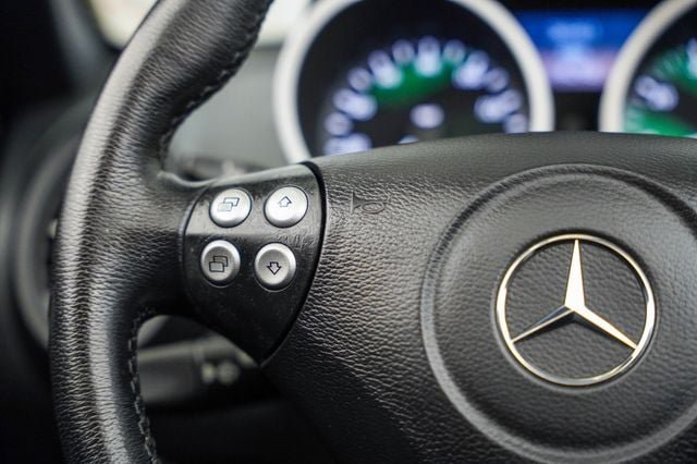 Used 2006 Mercedes-Benz SLK 350 image 44
