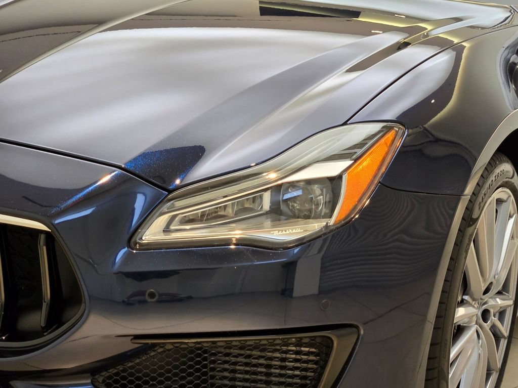 Certified 2023 Maserati Quattroporte Modena RWD image 5