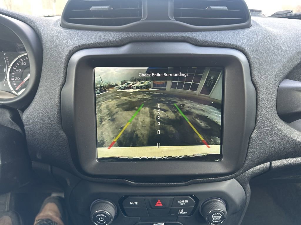 Used 2023 Jeep Renegade Latitude image 22