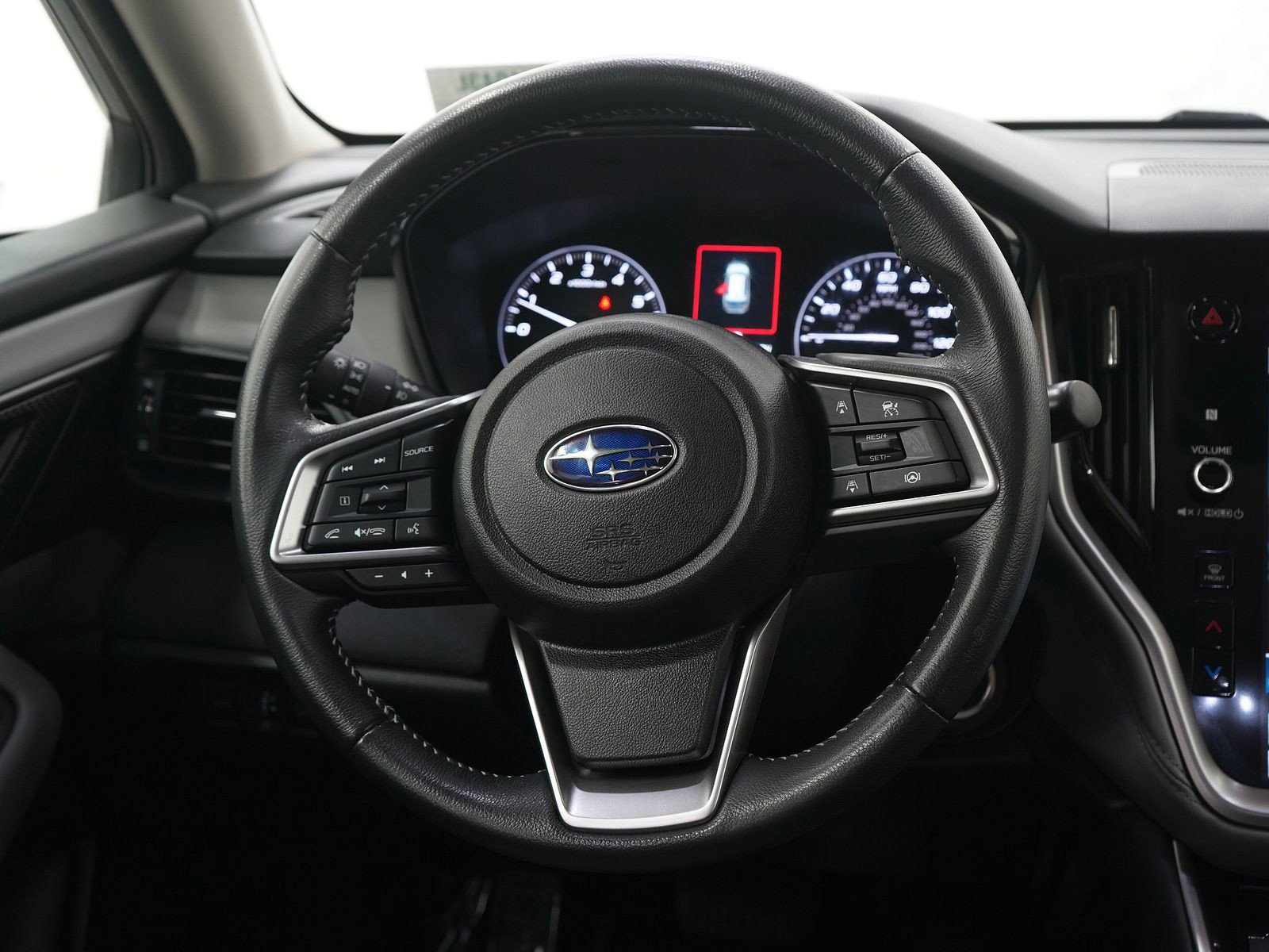 Used 2024 Subaru Outback Premium image 18