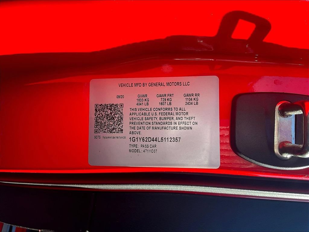 Used 2020 Chevrolet Corvette Stingray Coupe w/ Z51 Performance Package RWD image 15