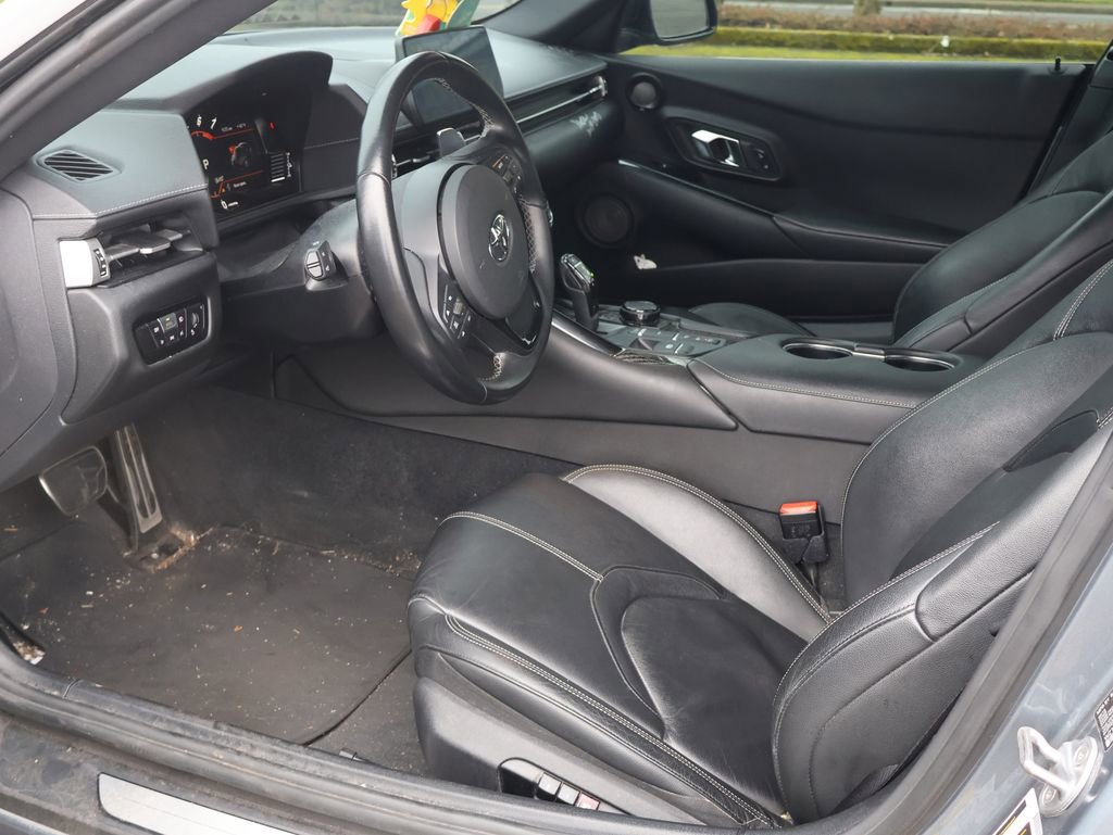 Used 2020 Toyota Supra Premium w/ Driver Assist Package image 4