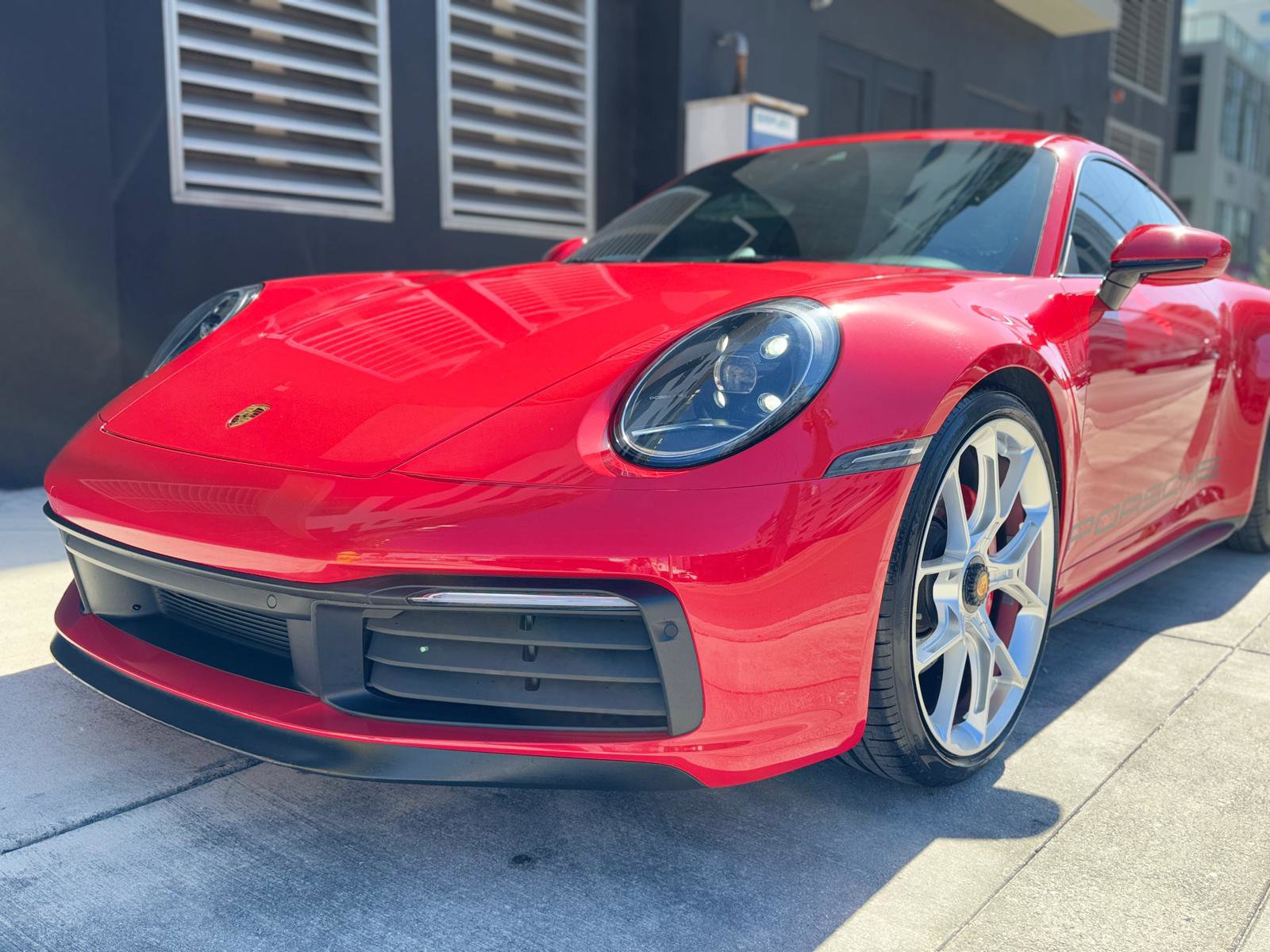 Used 2020 Porsche 911 Carrera S RWD image 2