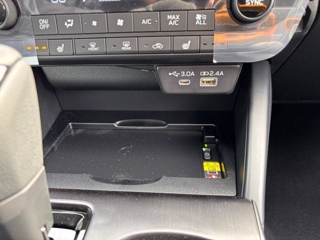 New 2026 Subaru Outback Limited AWD/4WD image 24