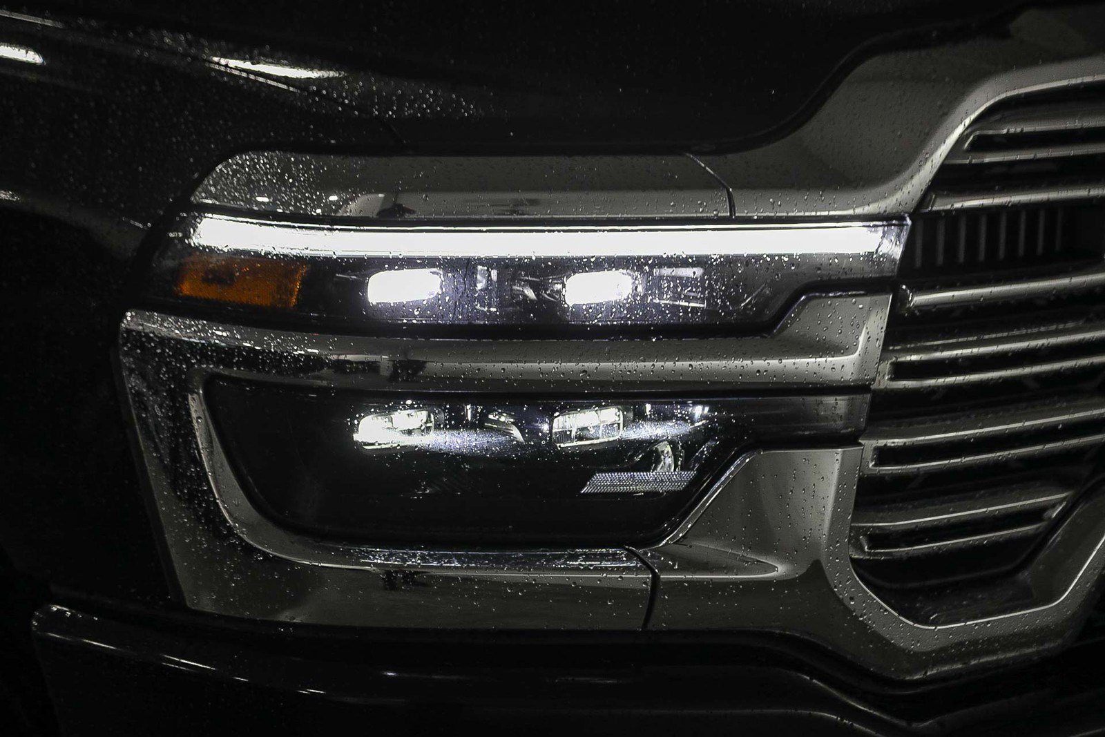 Used 2025 RAM 2500 Laramie image 8