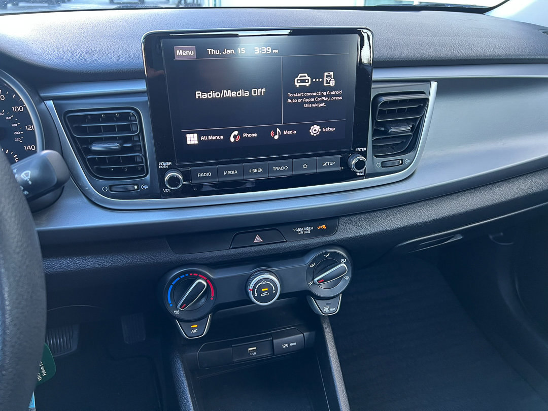 Used 2022 Kia Rio LX image 14