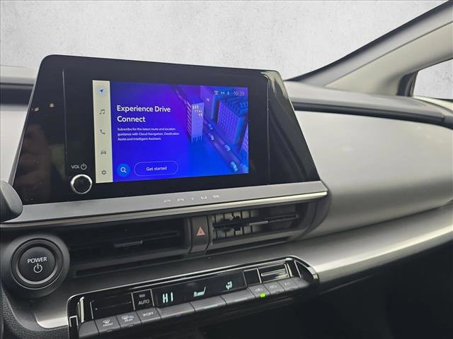 Used 2024 Toyota Prius LE image 11