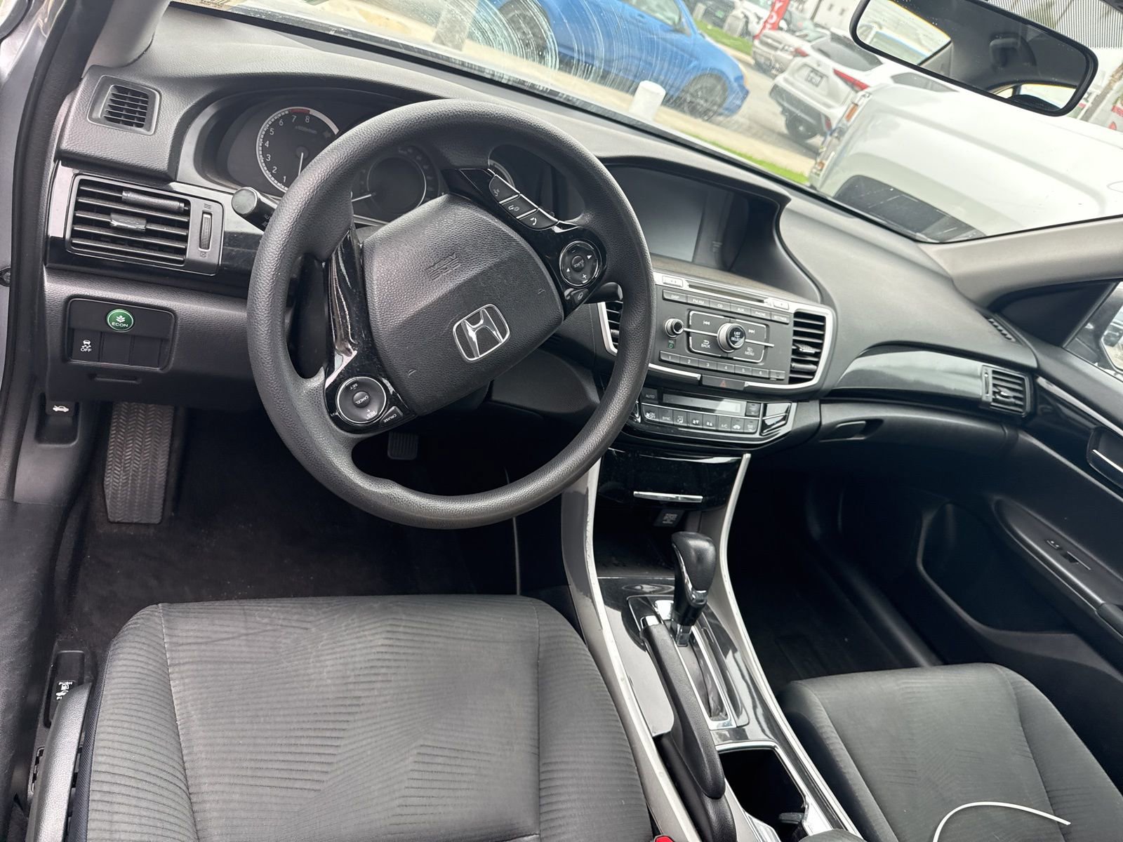 Used 2017 Honda Accord LX image 8