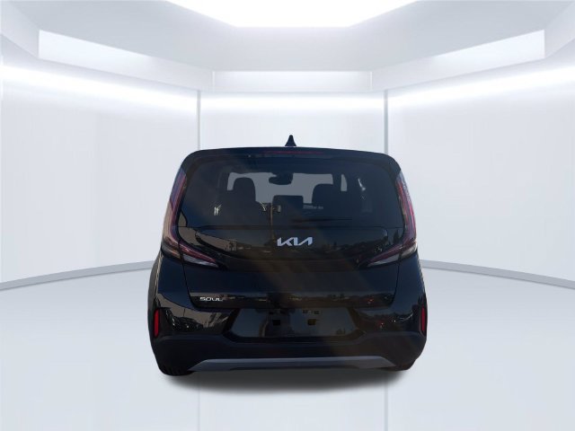 Used 2024 Kia Soul LX w/ LX Technology Package FWD image 4