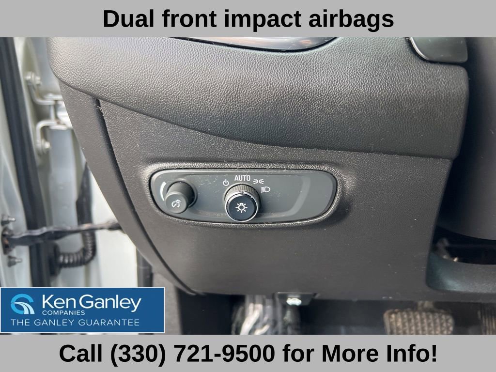 Used 2022 Chevrolet Equinox LS w/ LS Convenience Package image 29