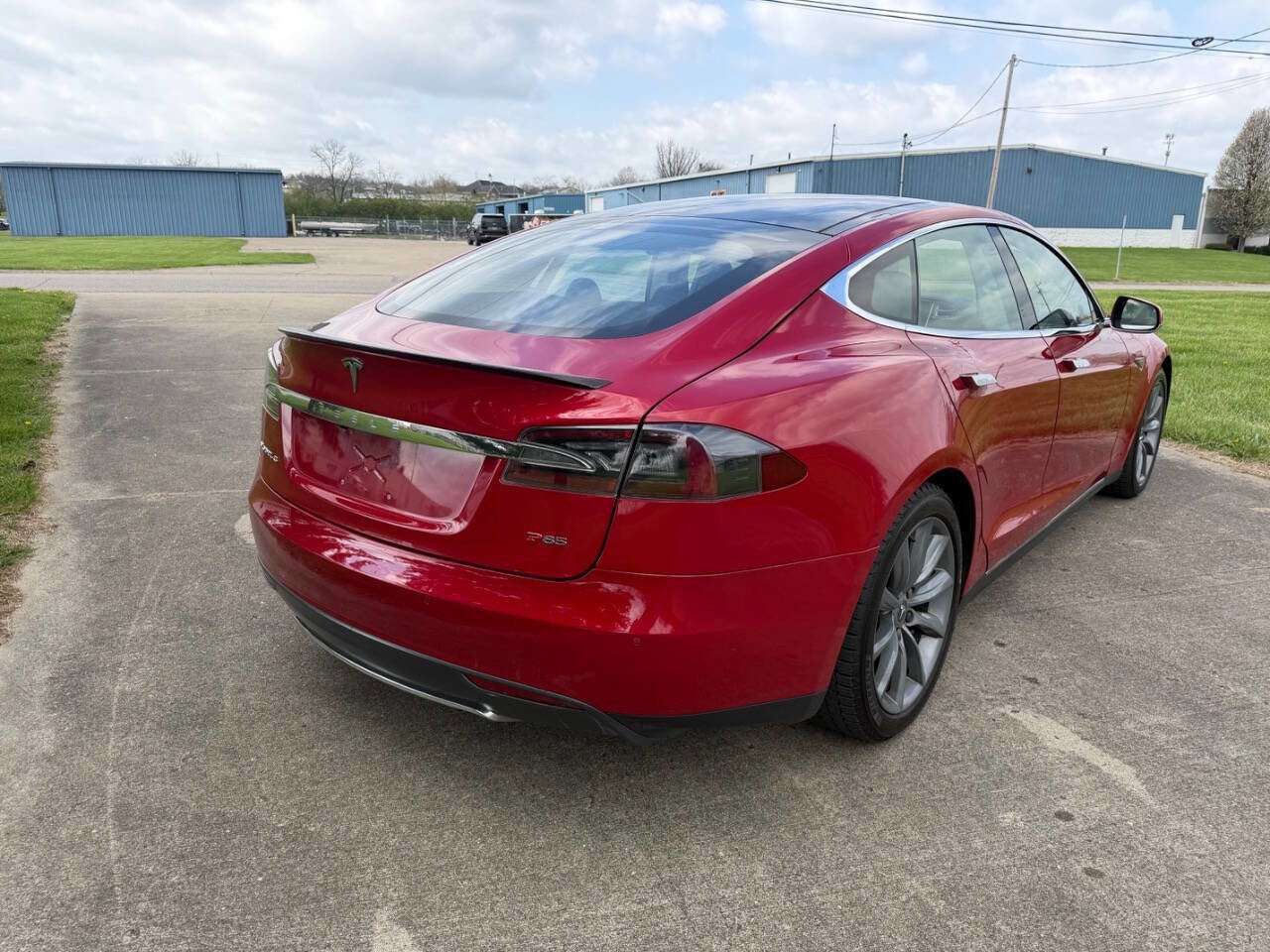 Used 2014 Tesla Model S P85 image 5
