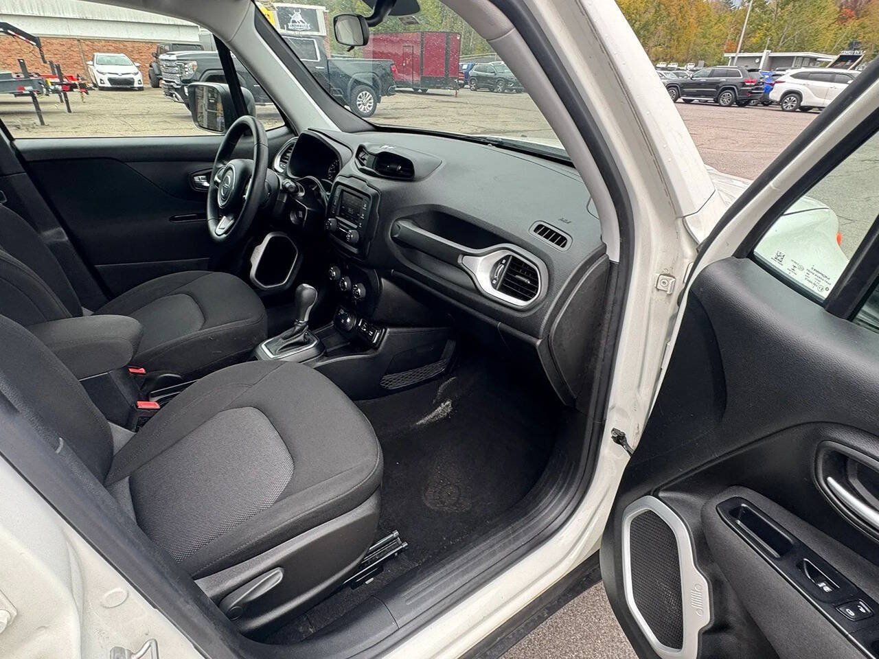 Used 2018 Jeep Renegade Sport w/ Power & Air Group AWD/4WD image 15