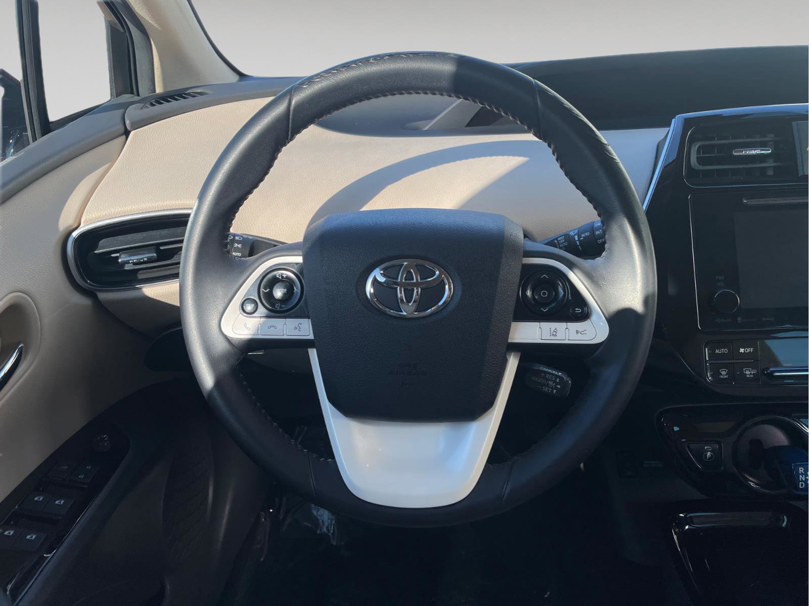 Used 2017 Toyota Prius Four w/ Protection Package image 19