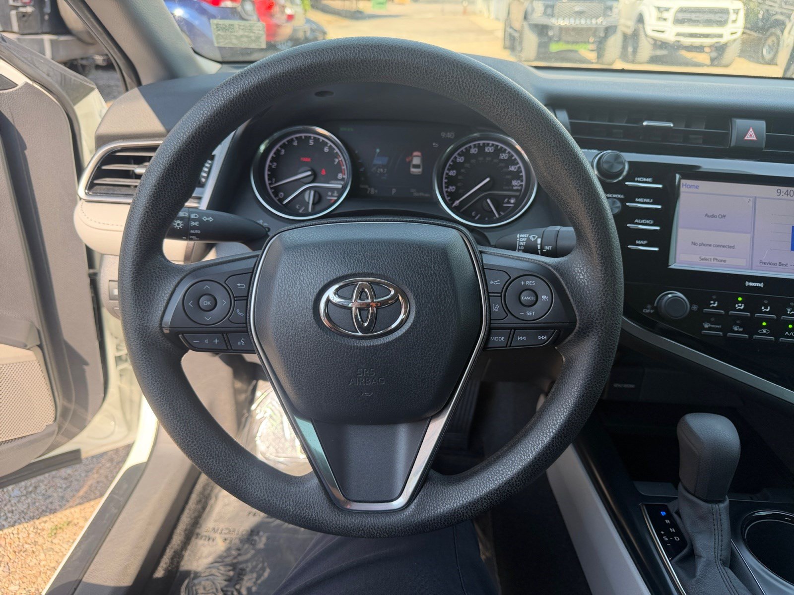 Used 2020 Toyota Camry LE w/ Convenience Package AWD/4WD image 9