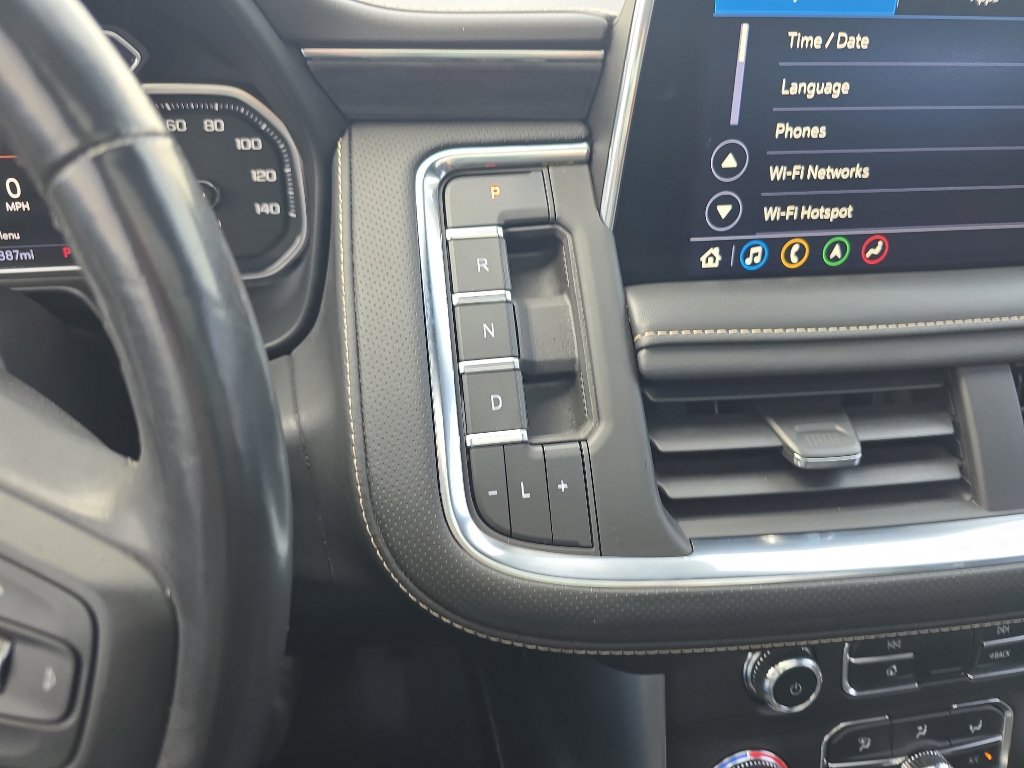 Used 2021 GMC Yukon SLT w/ SLT Premium Package image 32