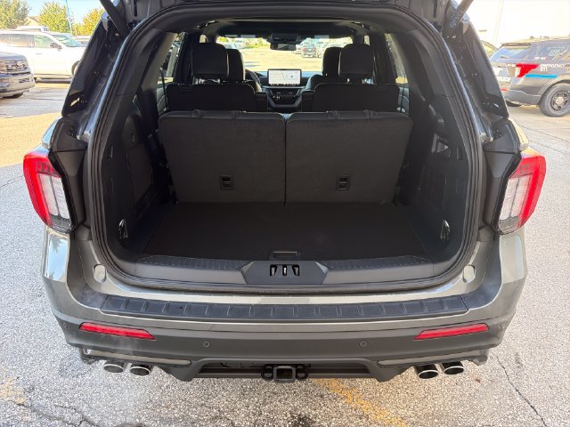 New 2027 Ford Explorer ST w/ Sun And Sound Package AWD/4WD image 8