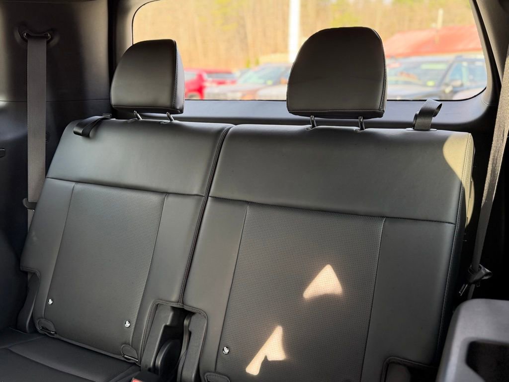 Used 2025 Hyundai Santa Fe Calligraphy image 7