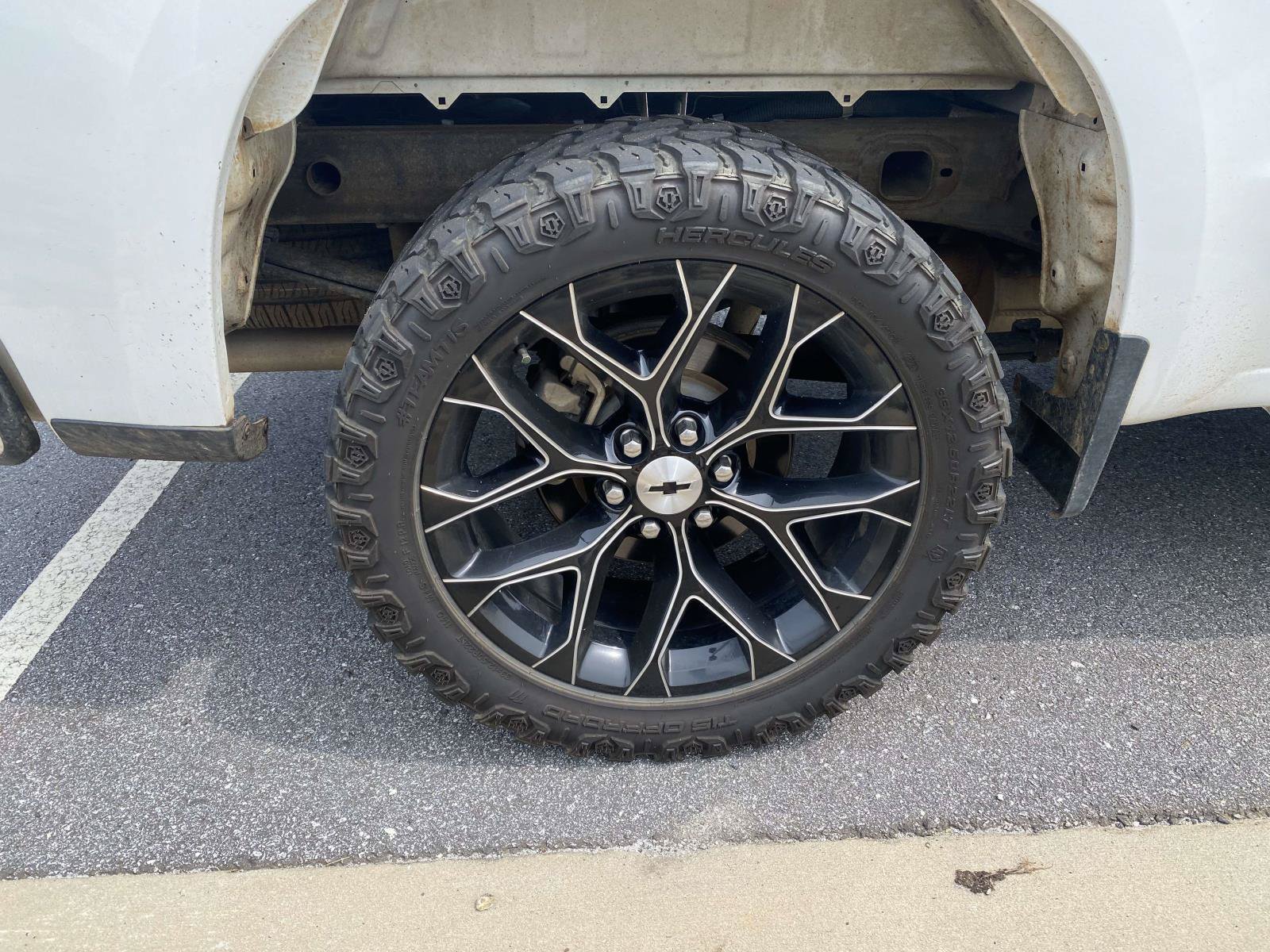 Used 2019 Chevrolet Silverado 1500 RST w/ All-Star Edition AWD/4WD image 9