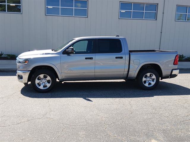 Used 2025 RAM 1500 Big Horn AWD/4WD image 6