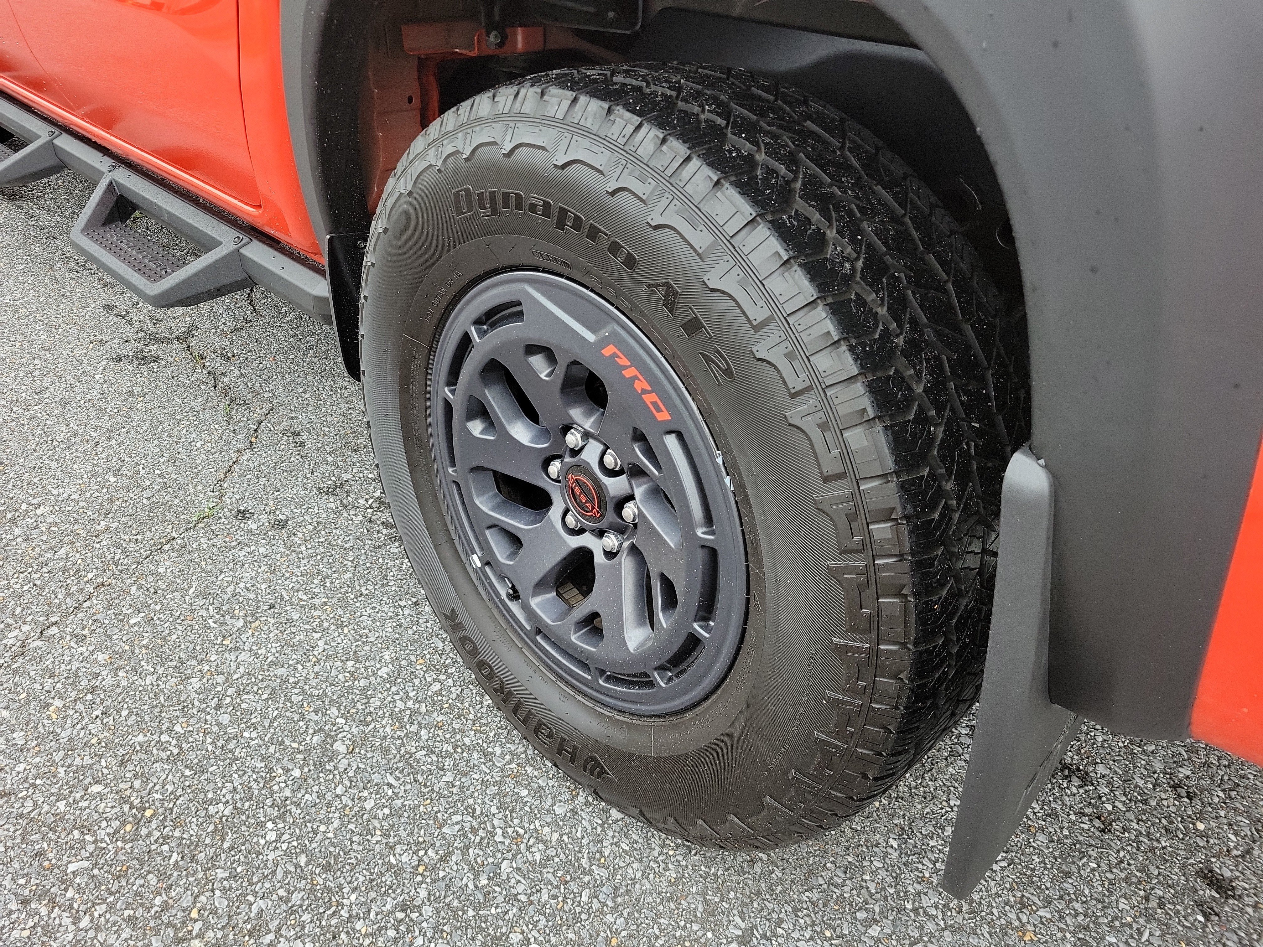 Used 2025 Nissan Frontier Pro-X RWD image 26