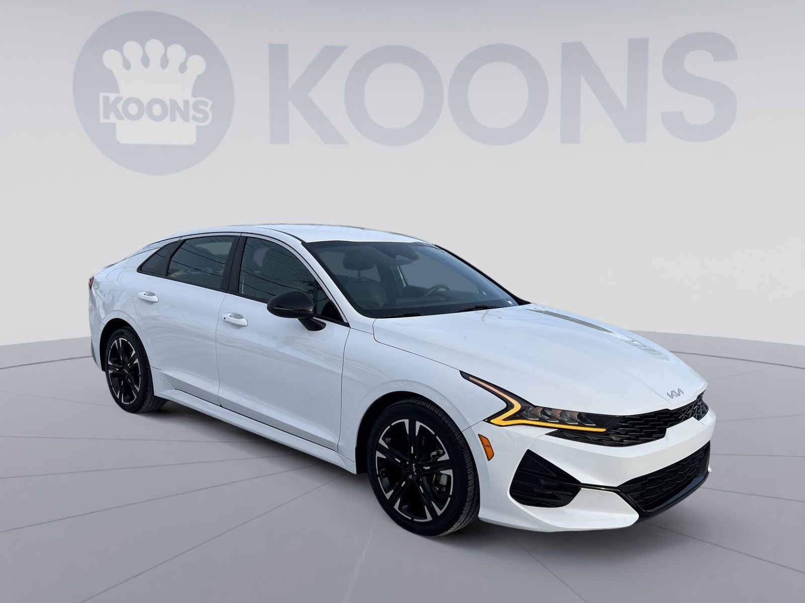 Used 2023 Kia K5 GT-Line image 10