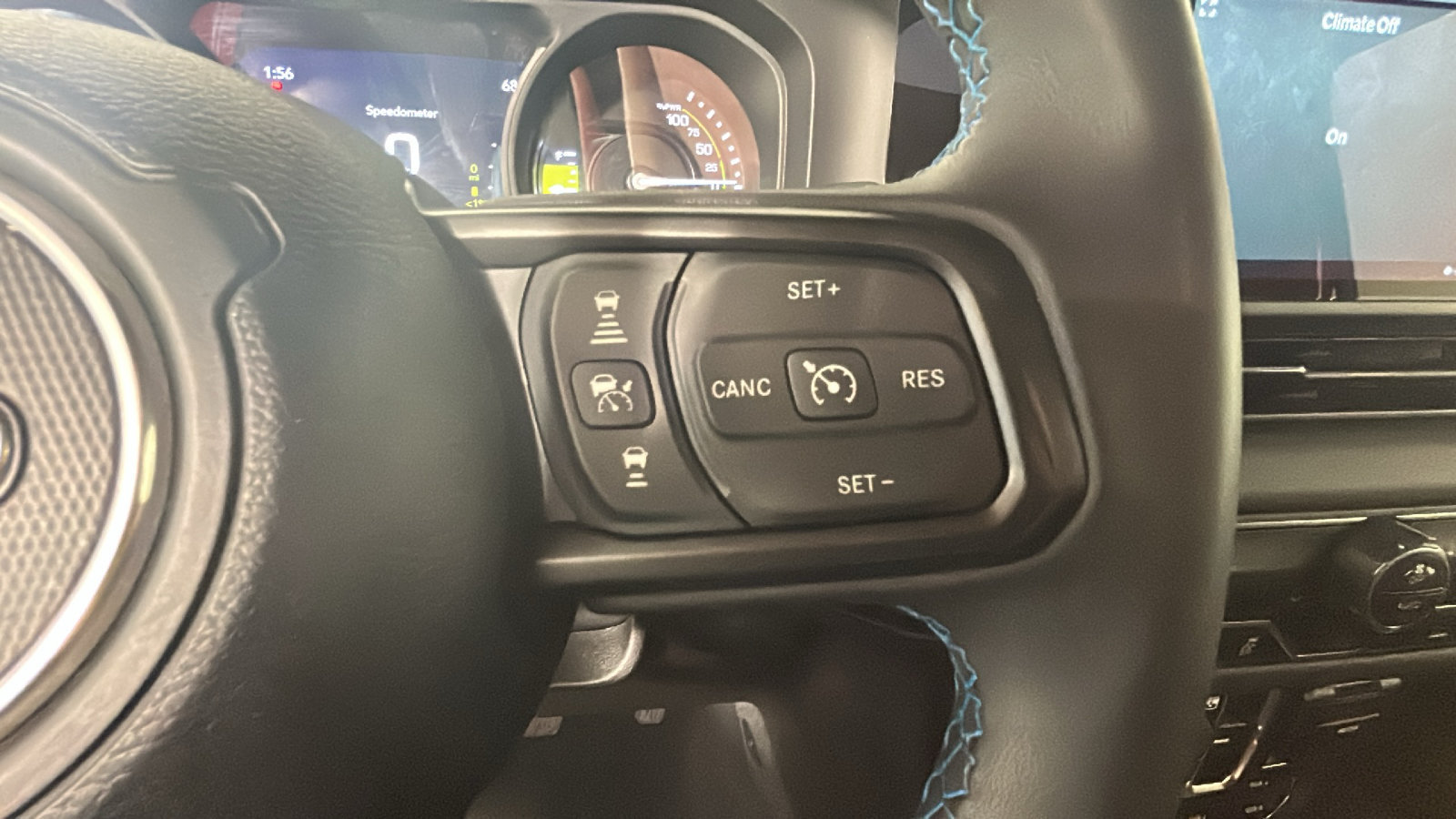 Used 2024 Jeep Wrangler Unlimited Rubicon 4xe AWD/4WD image 19
