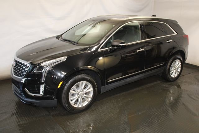 Certified 2023 Cadillac XT5 Luxury AWD/4WD image 2