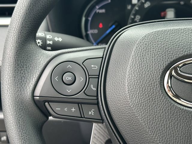 Used 2025 Toyota RAV4 LE image 13
