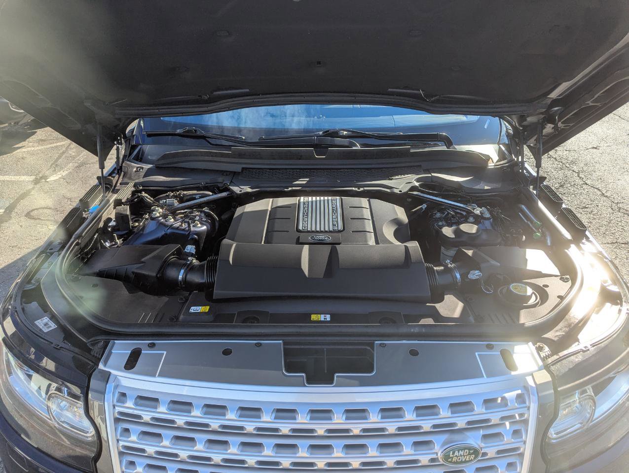 Used 2016 Land Rover Range Rover Supercharged image 62