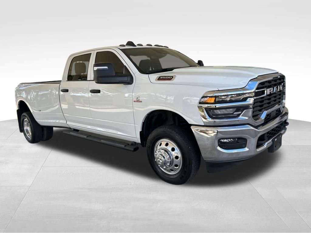 Used 2025 RAM 3500 Tradesman image 2