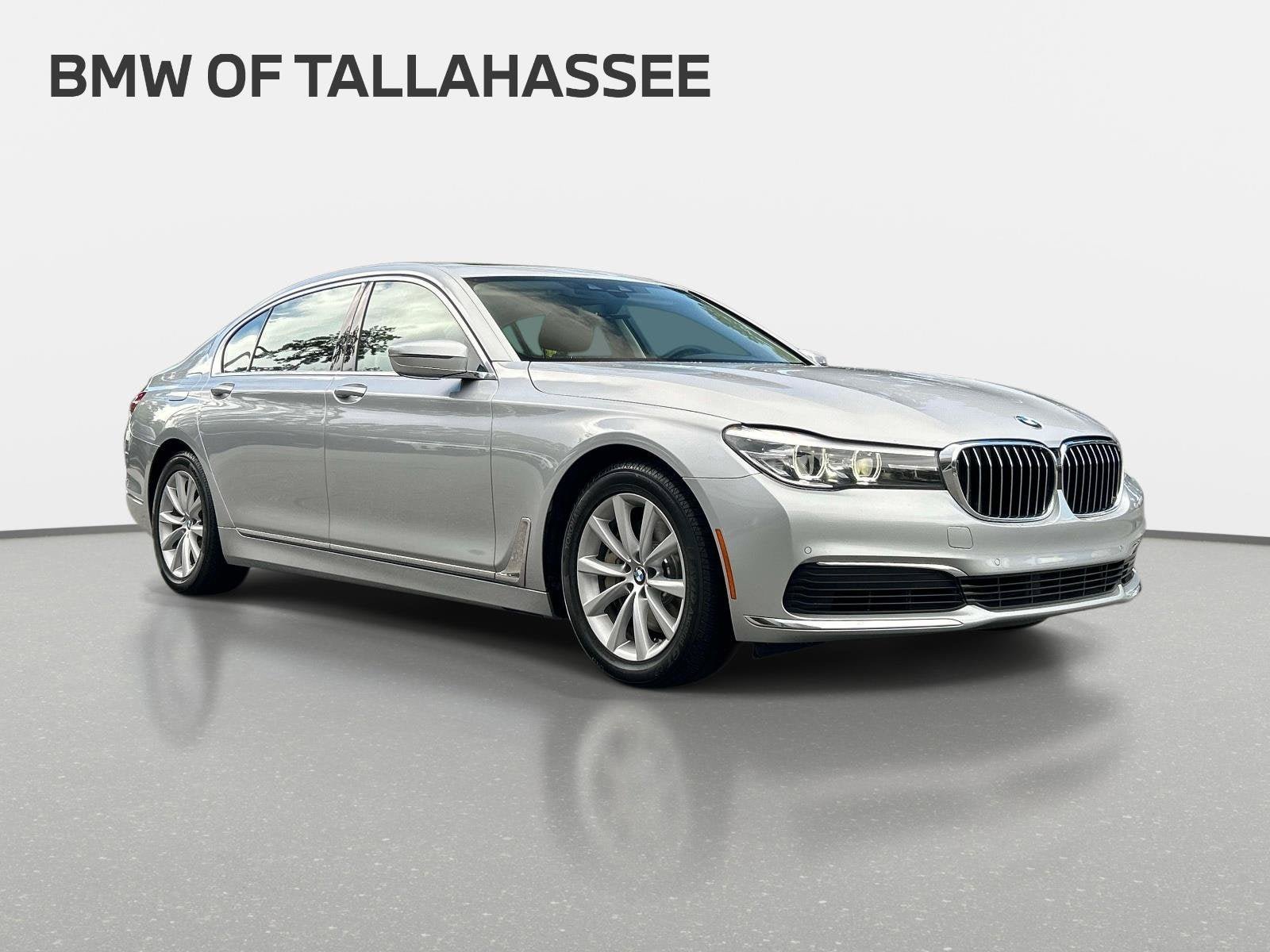 Used 2019 BMW 740i RWD image 4
