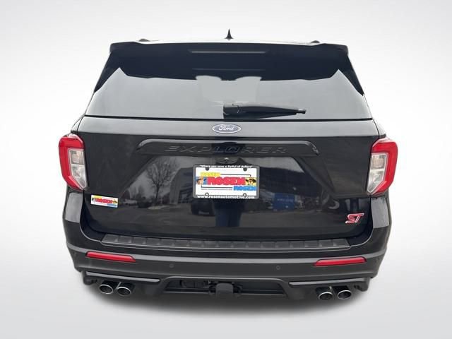 Used 2020 Ford Explorer ST w/ Premium Technology Package image 4