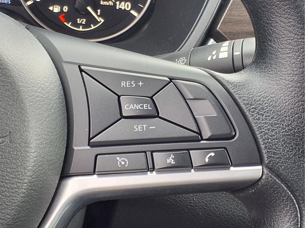 Used 2025 Nissan Altima 2.5 SV FWD image 16