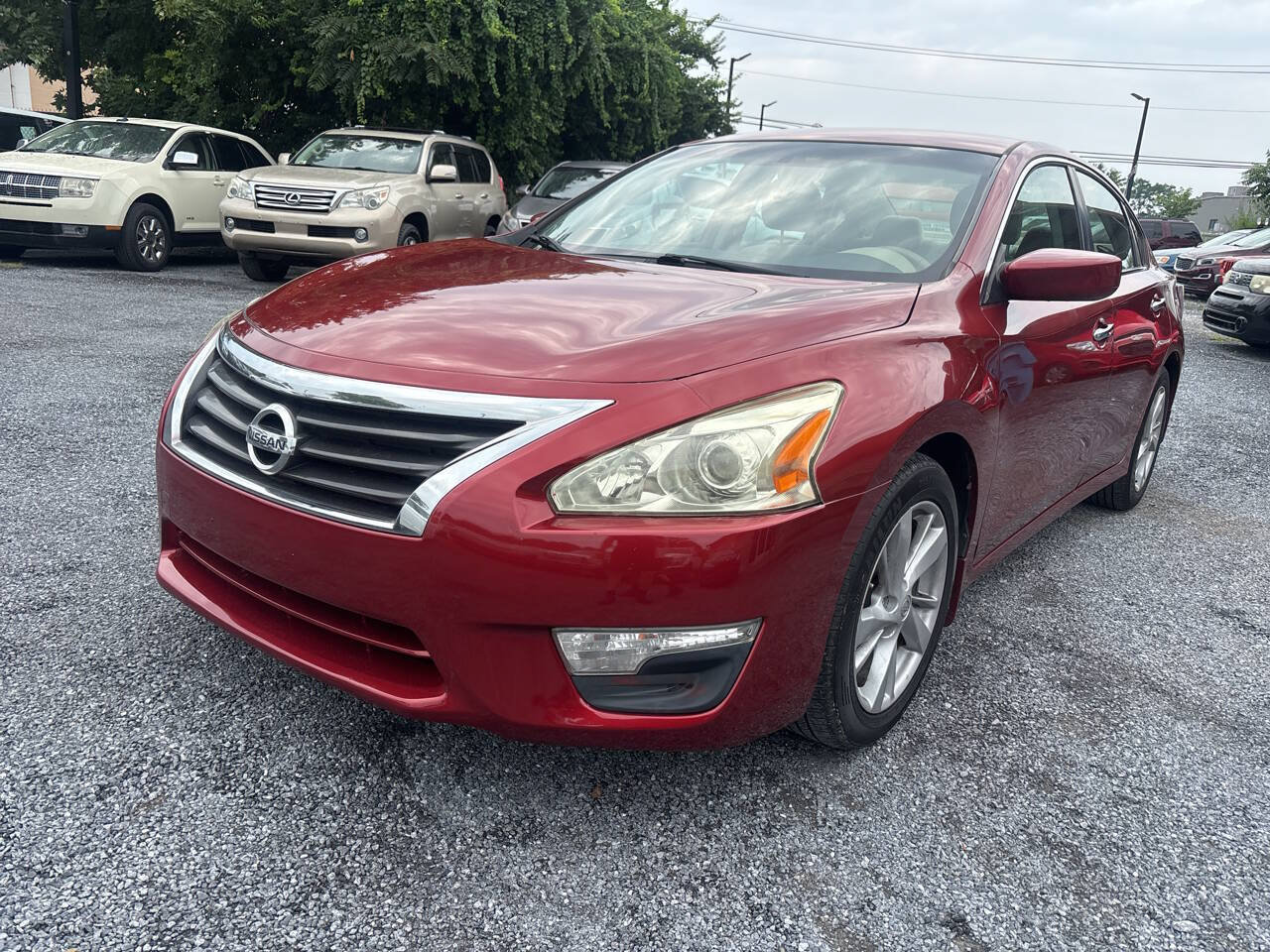 Used 2014 Nissan Altima 2.5 SV