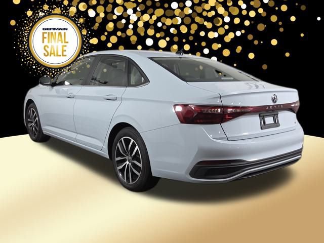 Used 2025 Volkswagen Jetta SE w/ Sunroof Package image 8